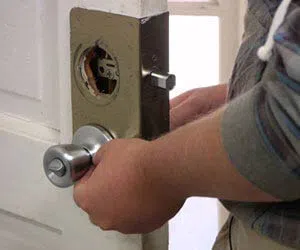 Chicago Local Locksmiths Chicago, IL 312-809-3956